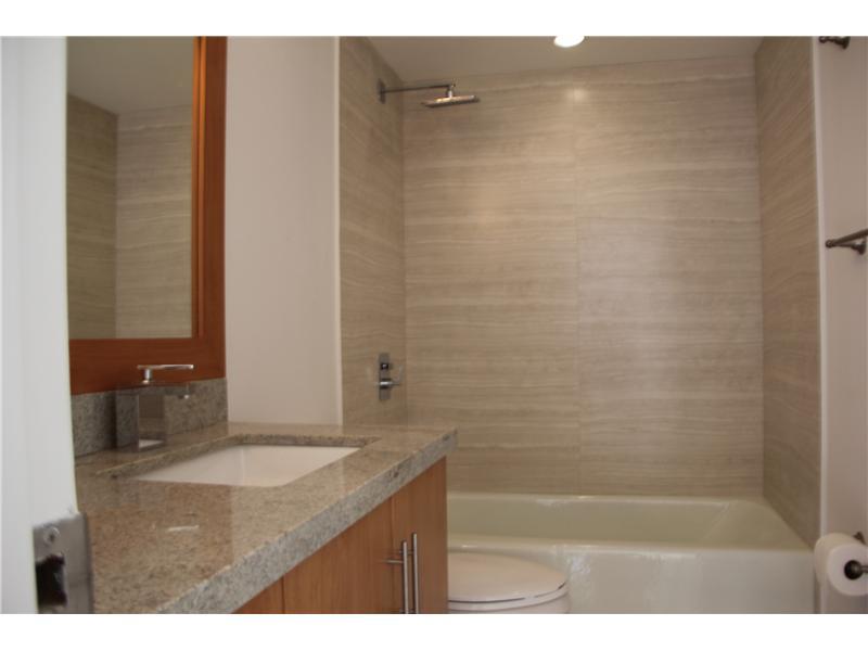 BRICKELL PLACE CONDO - Residential Lease