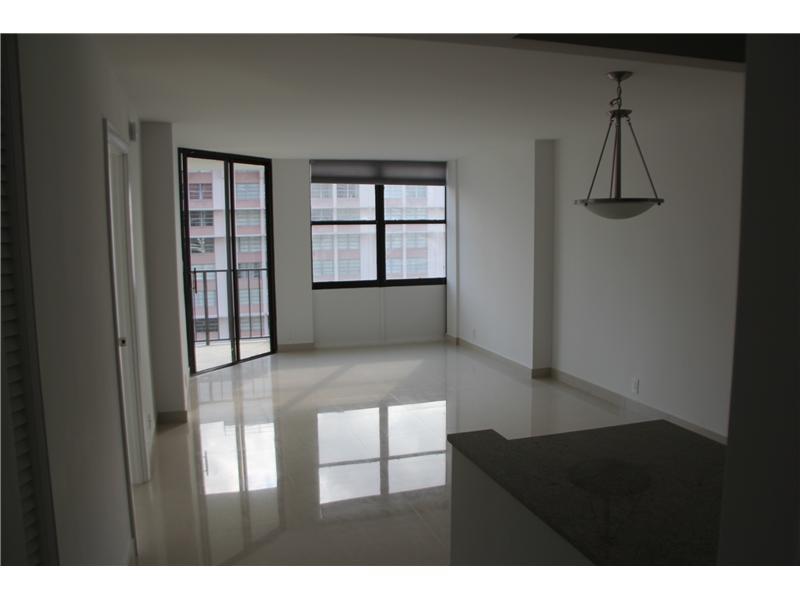 BRICKELL PLACE CONDO - Residential Lease
