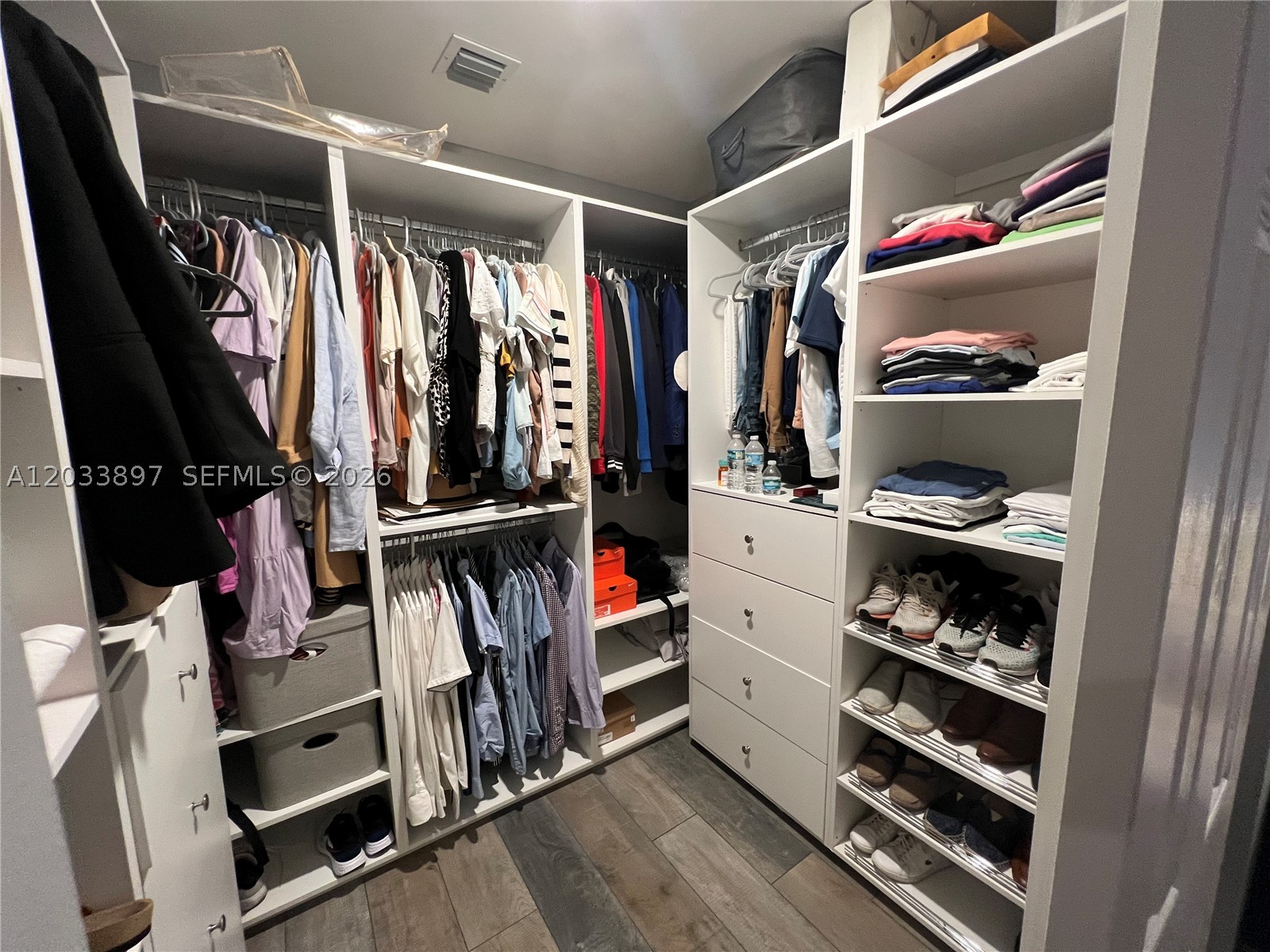 WEST LAKE VILLAGE PLAT - Residential Lease