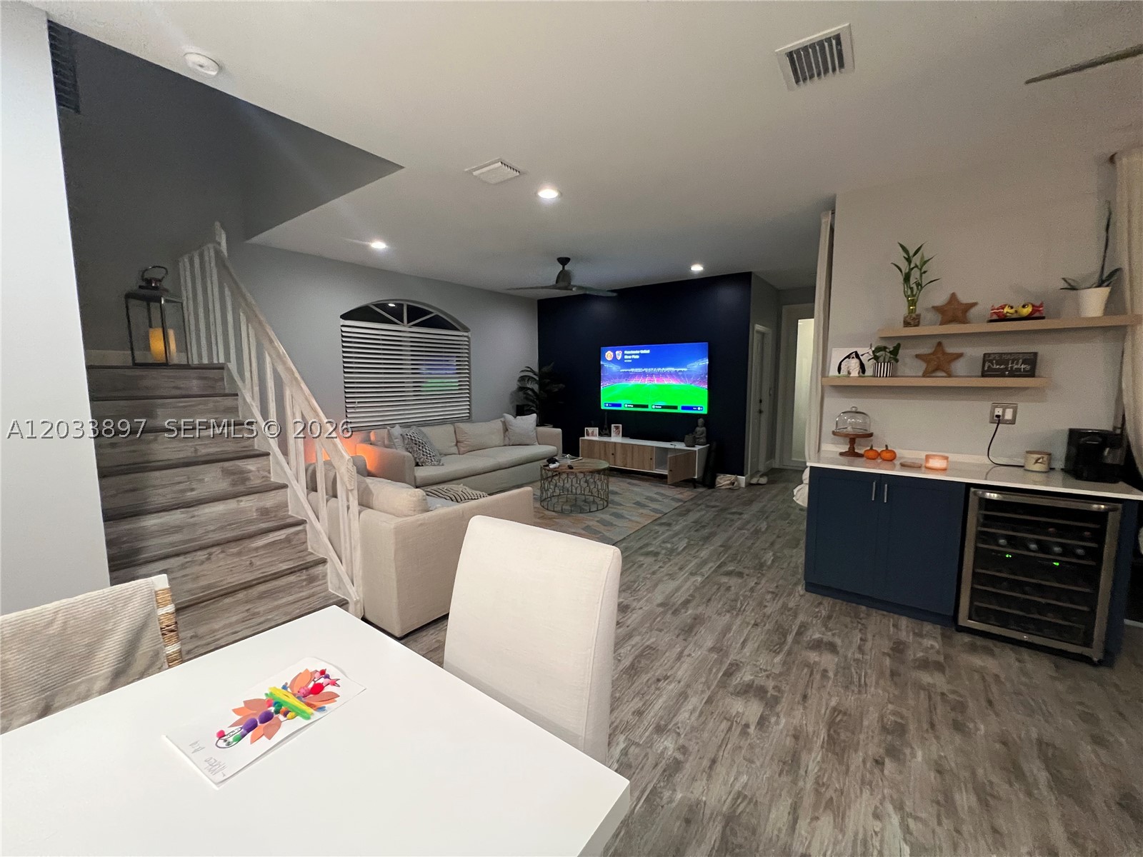 WEST LAKE VILLAGE PLAT - Residential Lease