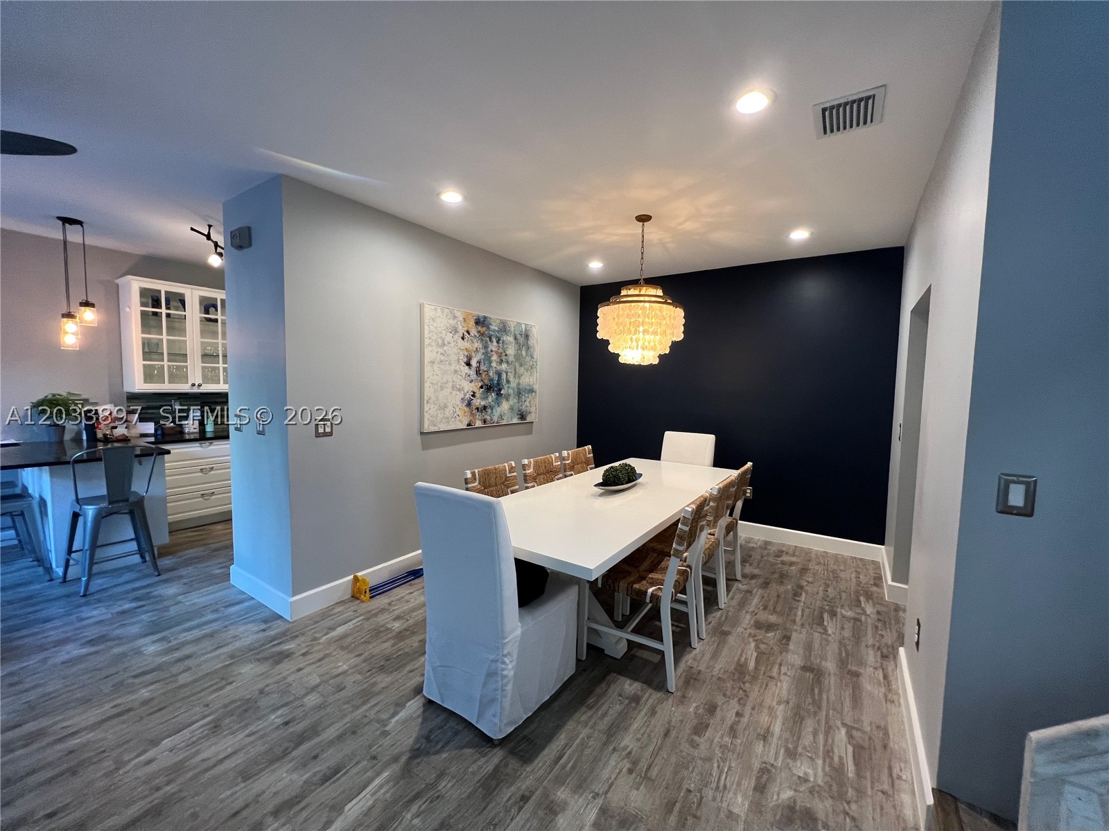 WEST LAKE VILLAGE PLAT - Residential Lease