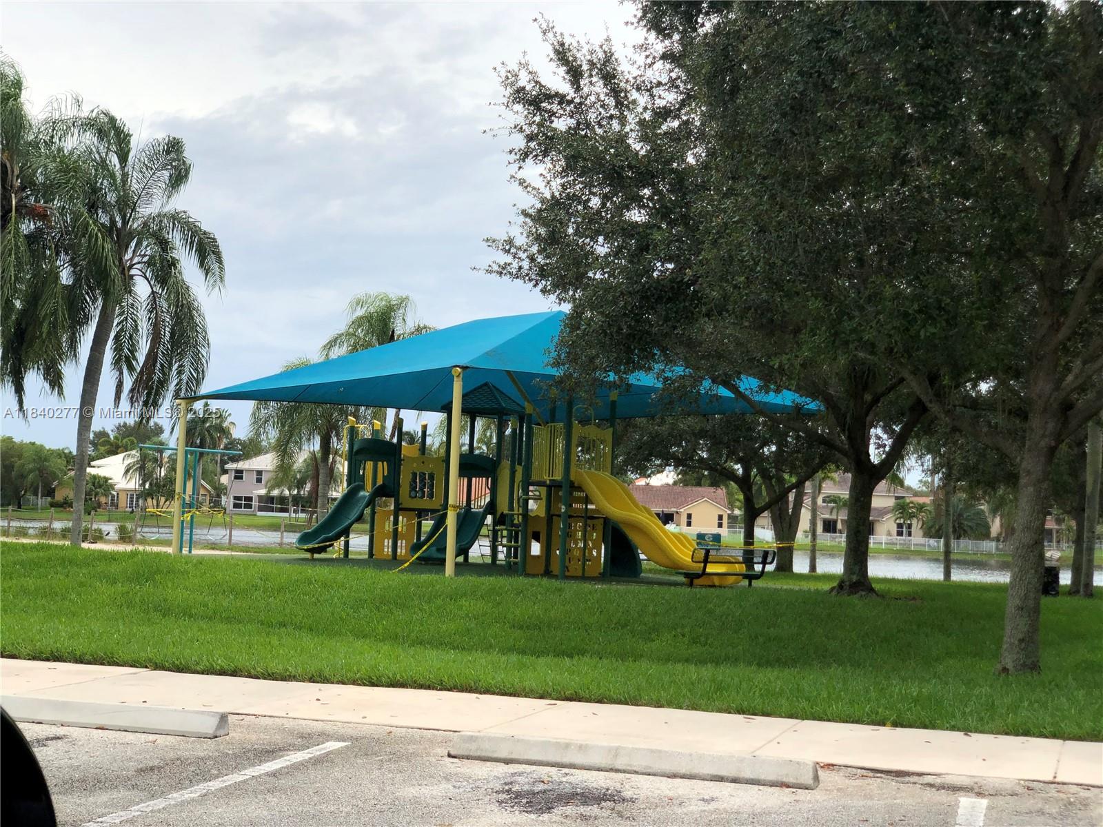 Silver Lakes Bermuda Vlg - Residential