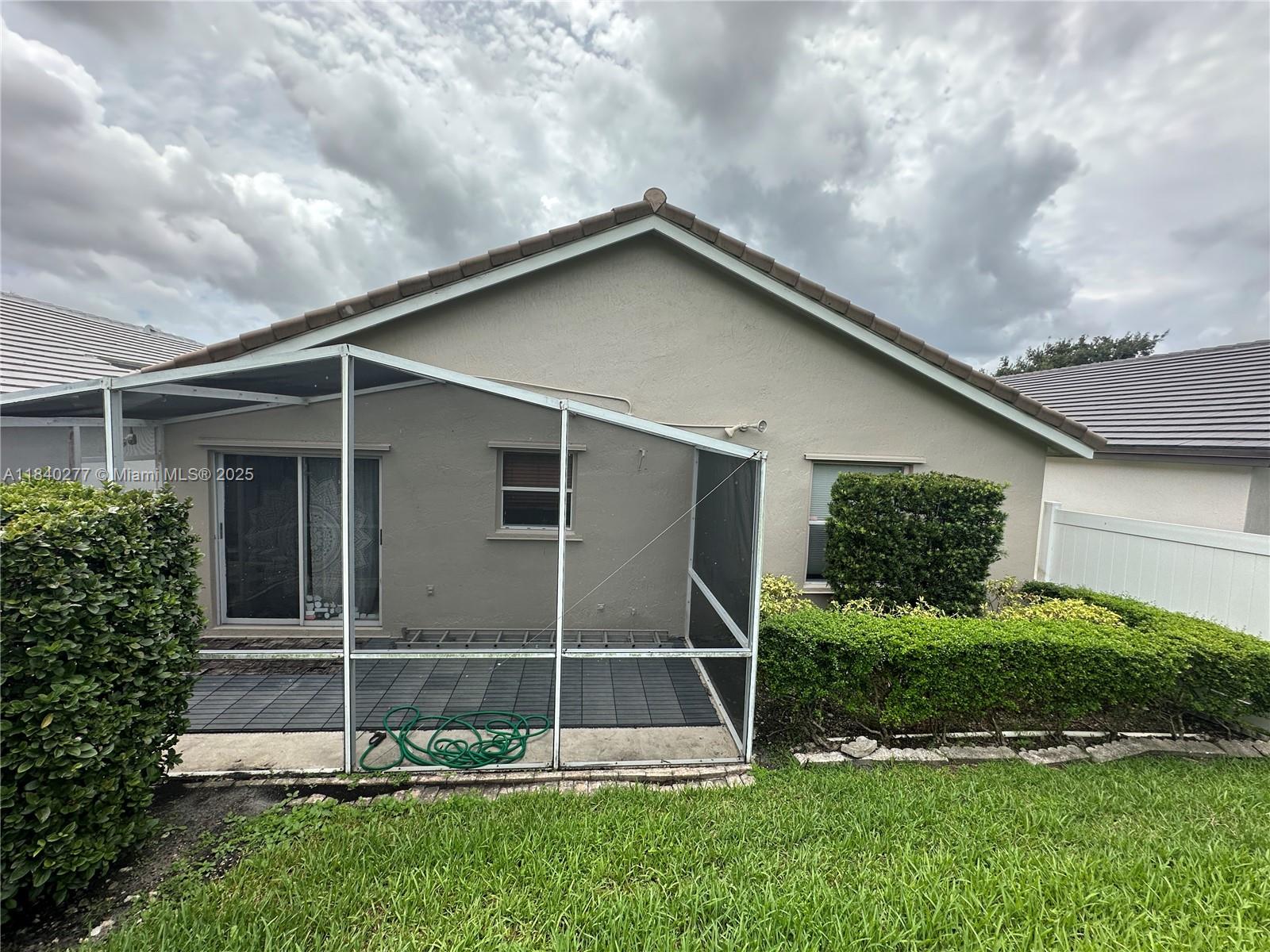 Silver Lakes Bermuda Vlg - Residential