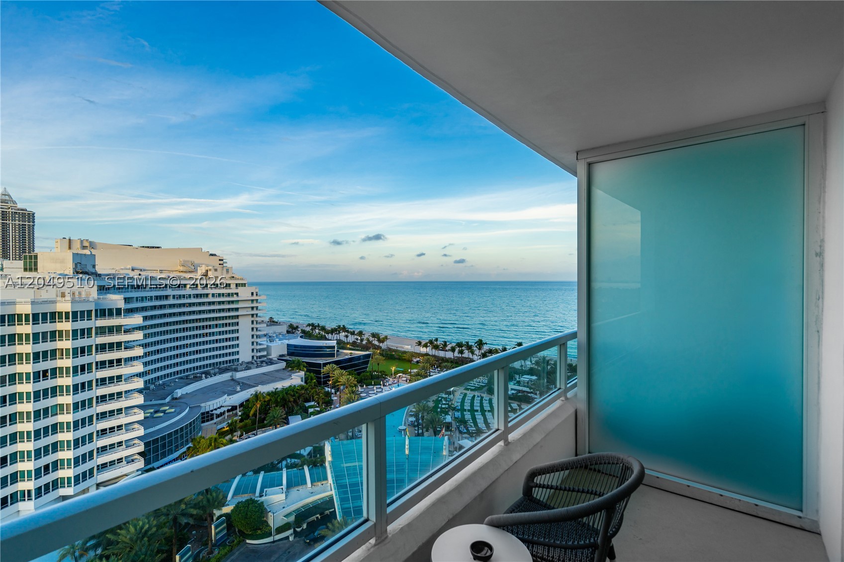 FONTAINEBLEAU II CONDO - Residential Lease