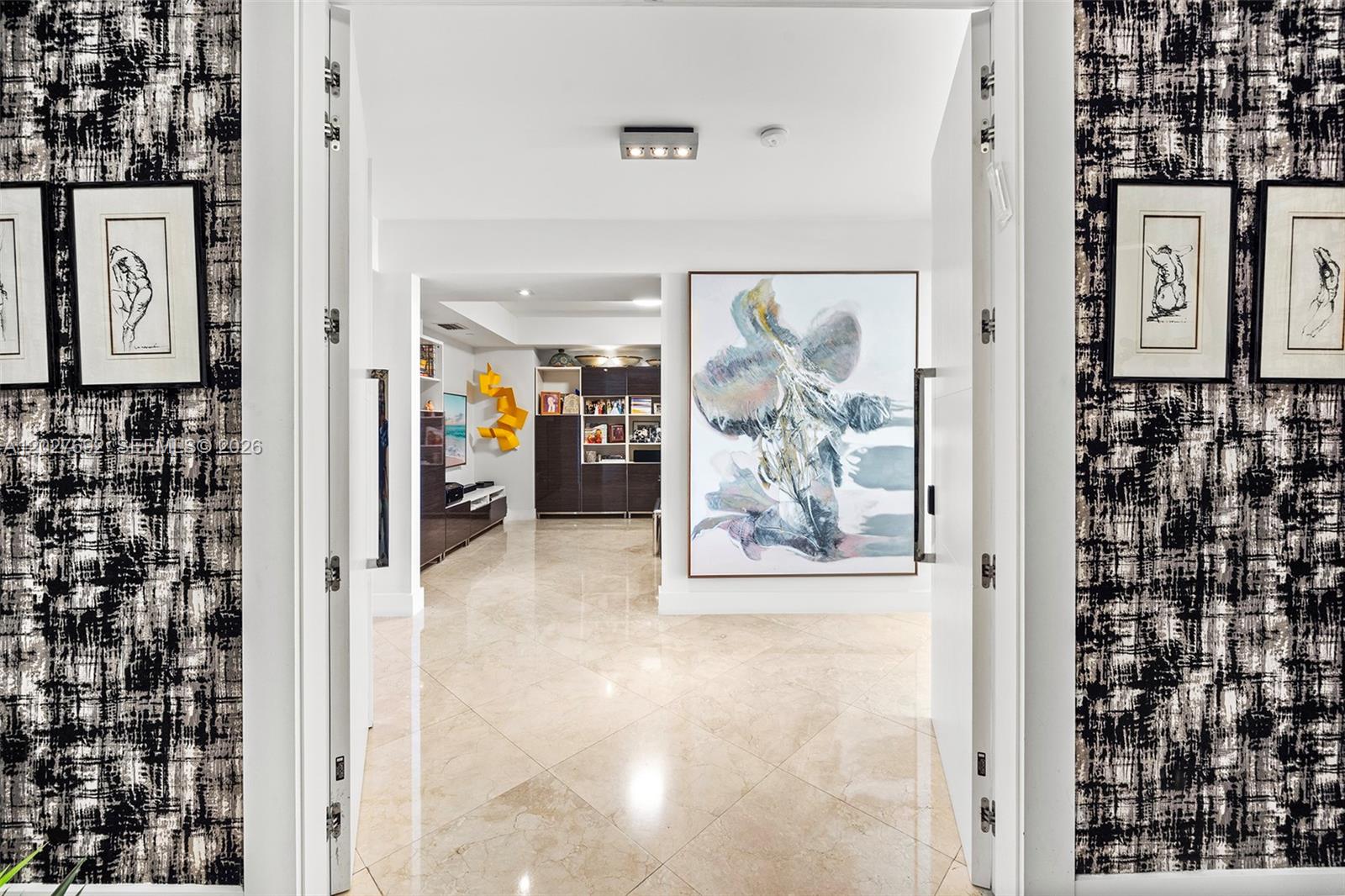 THE PENINSULA CONDO - Residential
