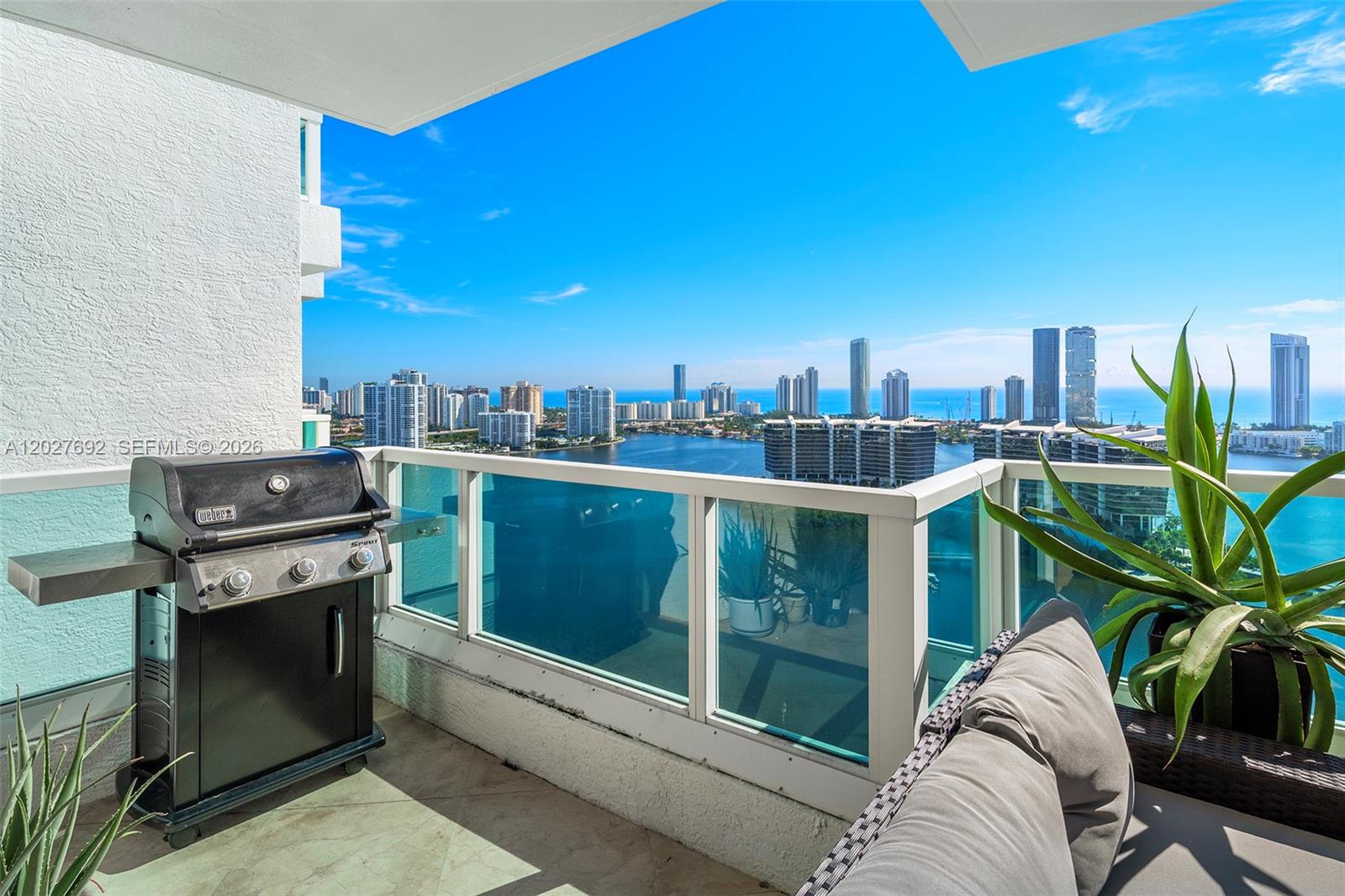 THE PENINSULA CONDO - Residential