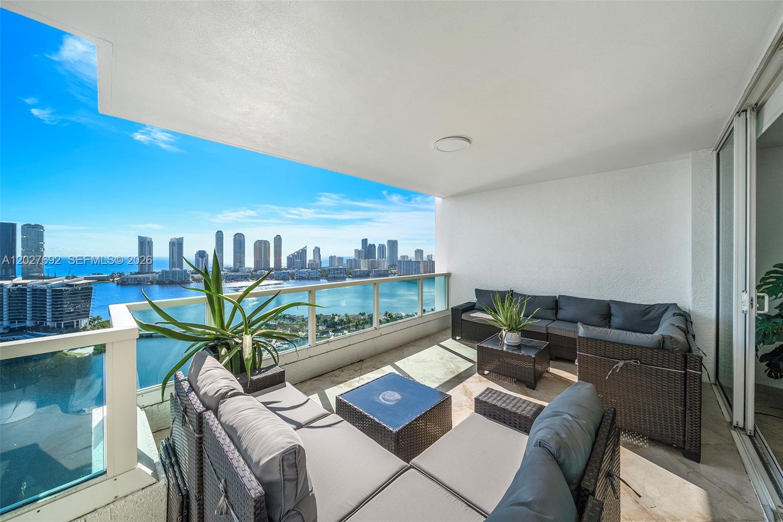 THE PENINSULA CONDO - Residential