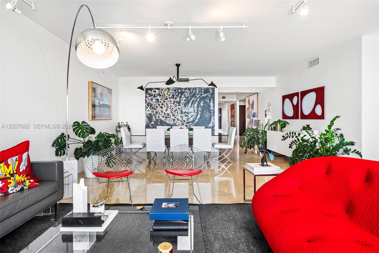 THE PENINSULA CONDO - Residential