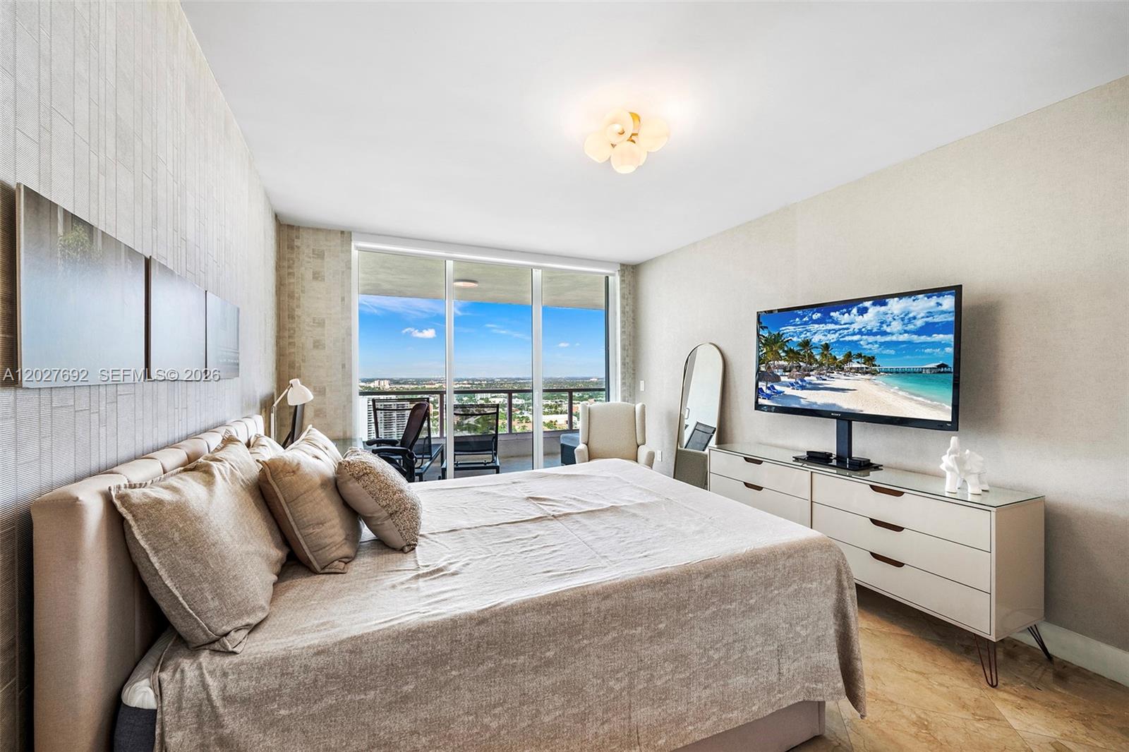 THE PENINSULA CONDO - Residential