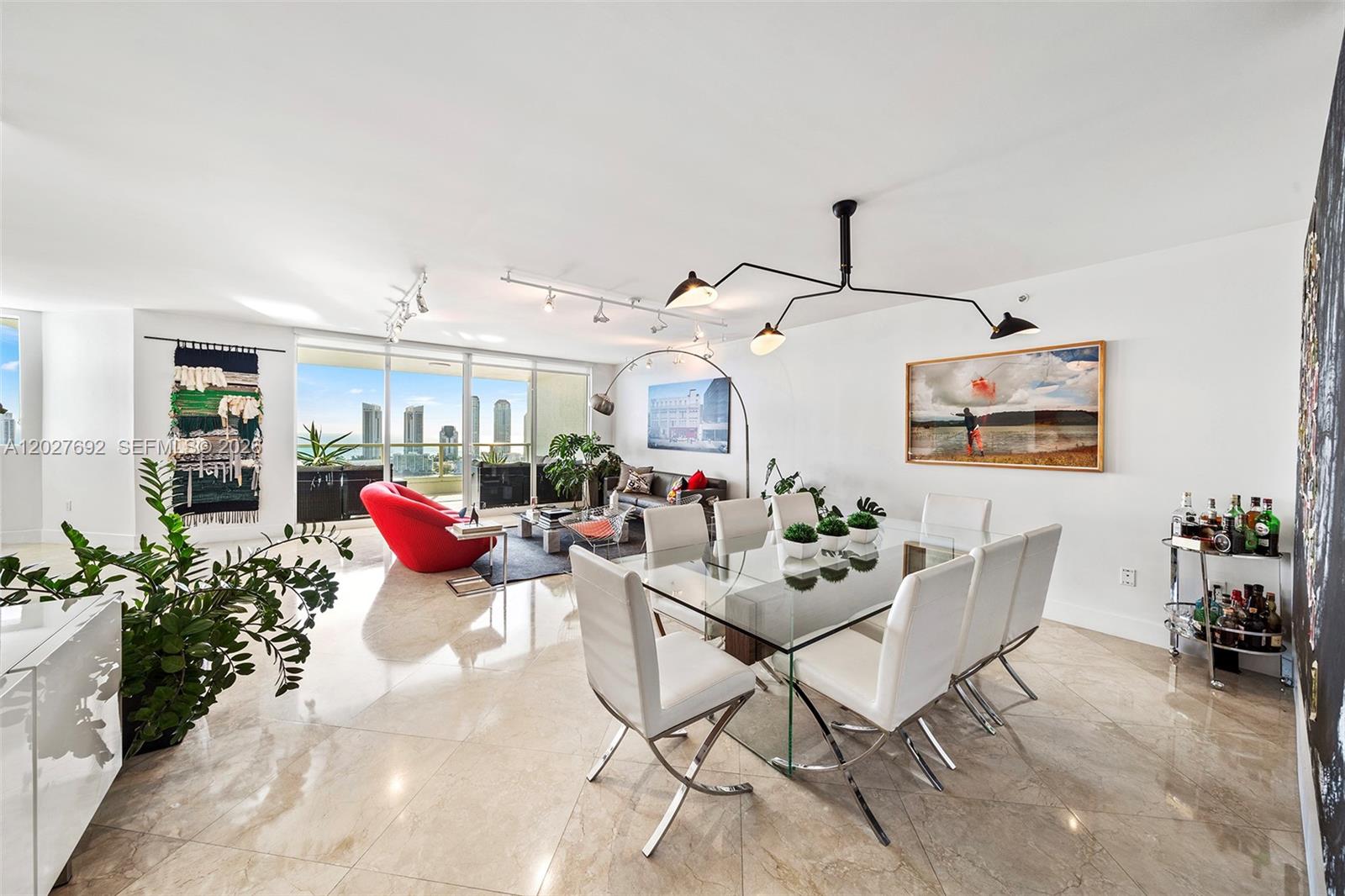 THE PENINSULA CONDO - Residential