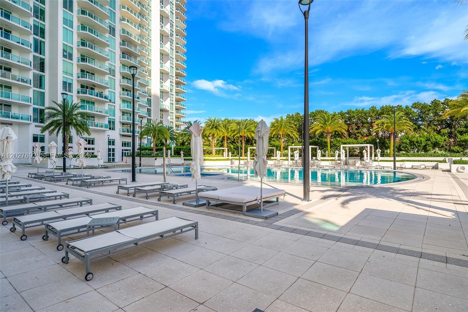 THE PENINSULA CONDO - Residential