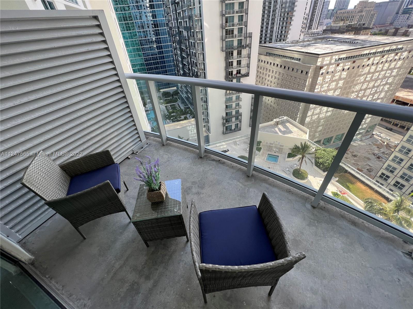 MET 1 CONDO - Residential