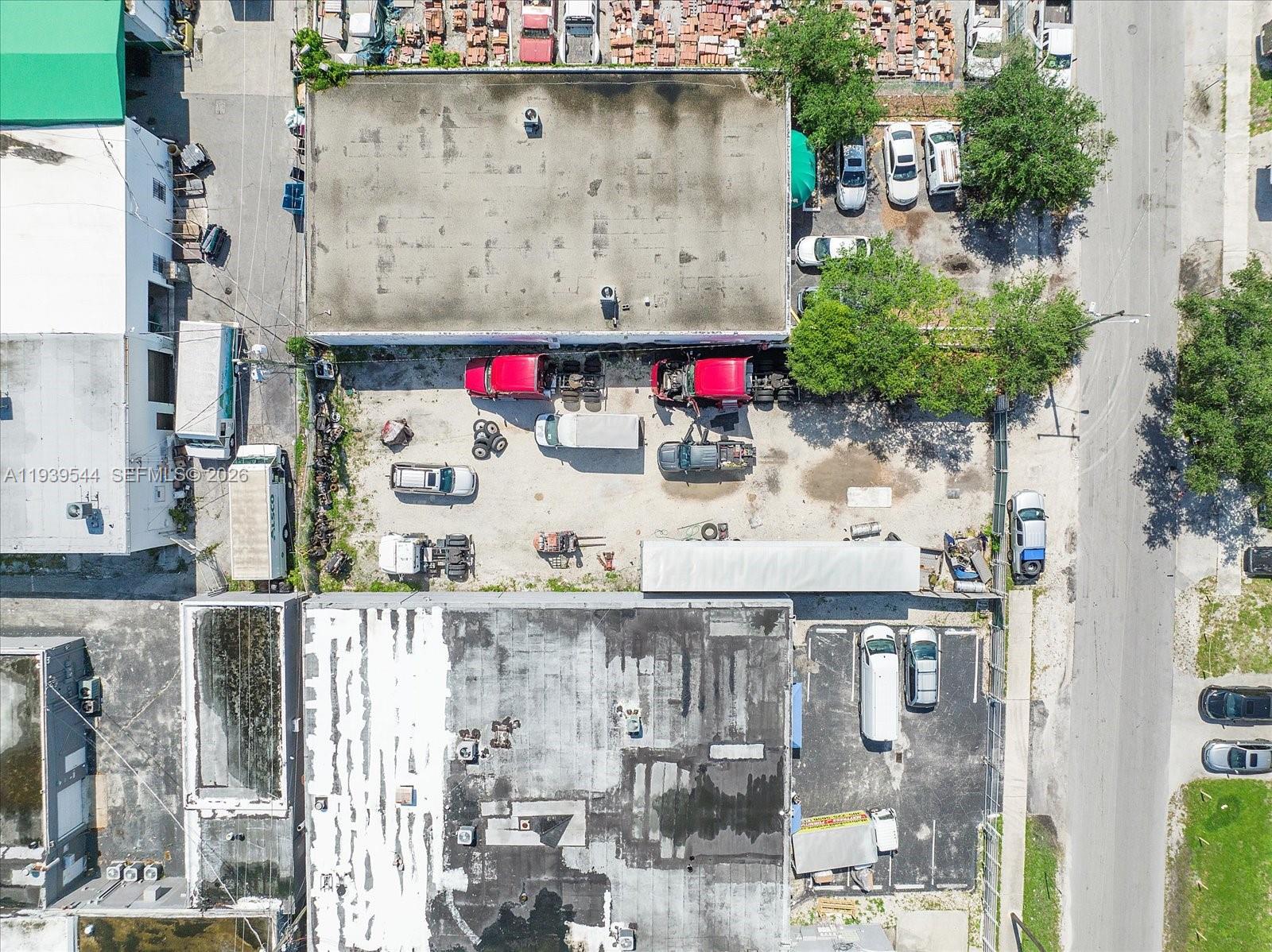 PRIME HOLLYWOOD DEVELOPMENT OR INCOME OPPORTUNITY. Rare 7,000 SF parking lot located at 2006 Grant St, Hollywood, offering flexible upside for investors or developers. The property is zoned to allow construction up to 55 feet, creating a compelling opportunity for future redevelopment.
Currently leased for $3,320 per month, providing immediate income, with the existing lease in place through September 30, 2026. Ideal for a buyer seeking cash flow in the near term with strong long-term redevelopment potential in a rapidly evolving area of Hollywood.
Conveniently located near downtown Hollywood, major roadways, and ongoing redevelopment projects. A unique opportunity to acquire a well-positioned asset with both income stability and future growth potential.