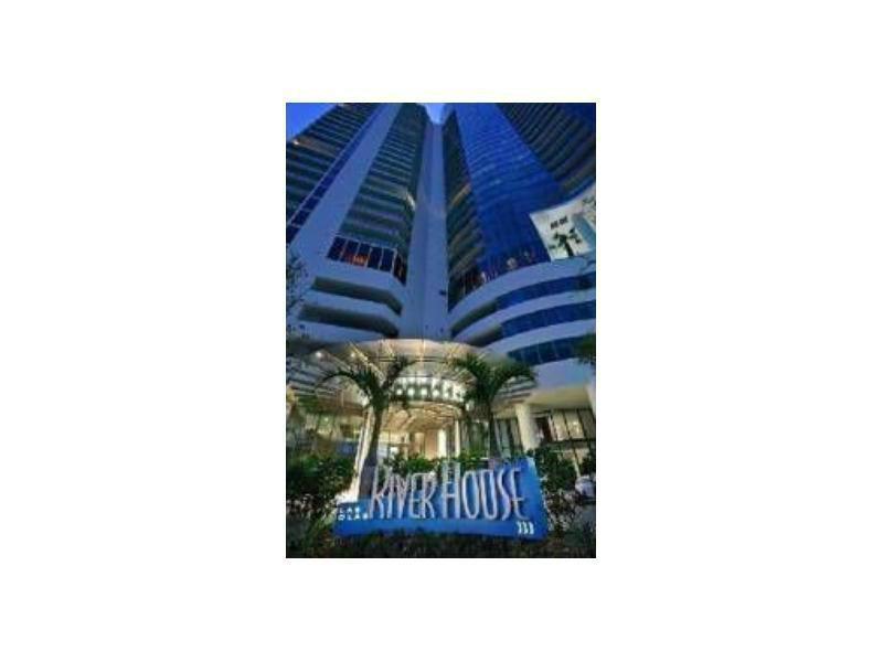 LAS OLAS RIVER HOUSE COND - Residential Lease