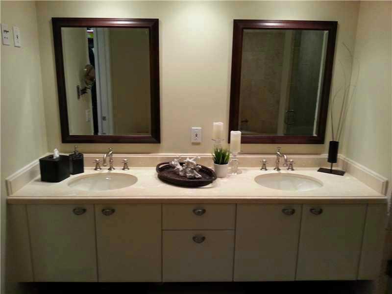 LAS OLAS RIVER HOUSE COND - Residential Lease