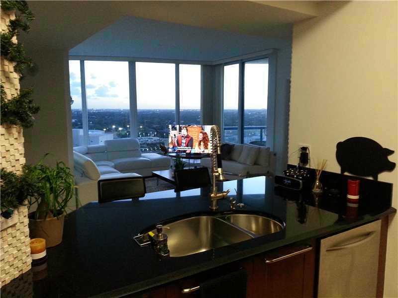 LAS OLAS RIVER HOUSE COND - Residential Lease