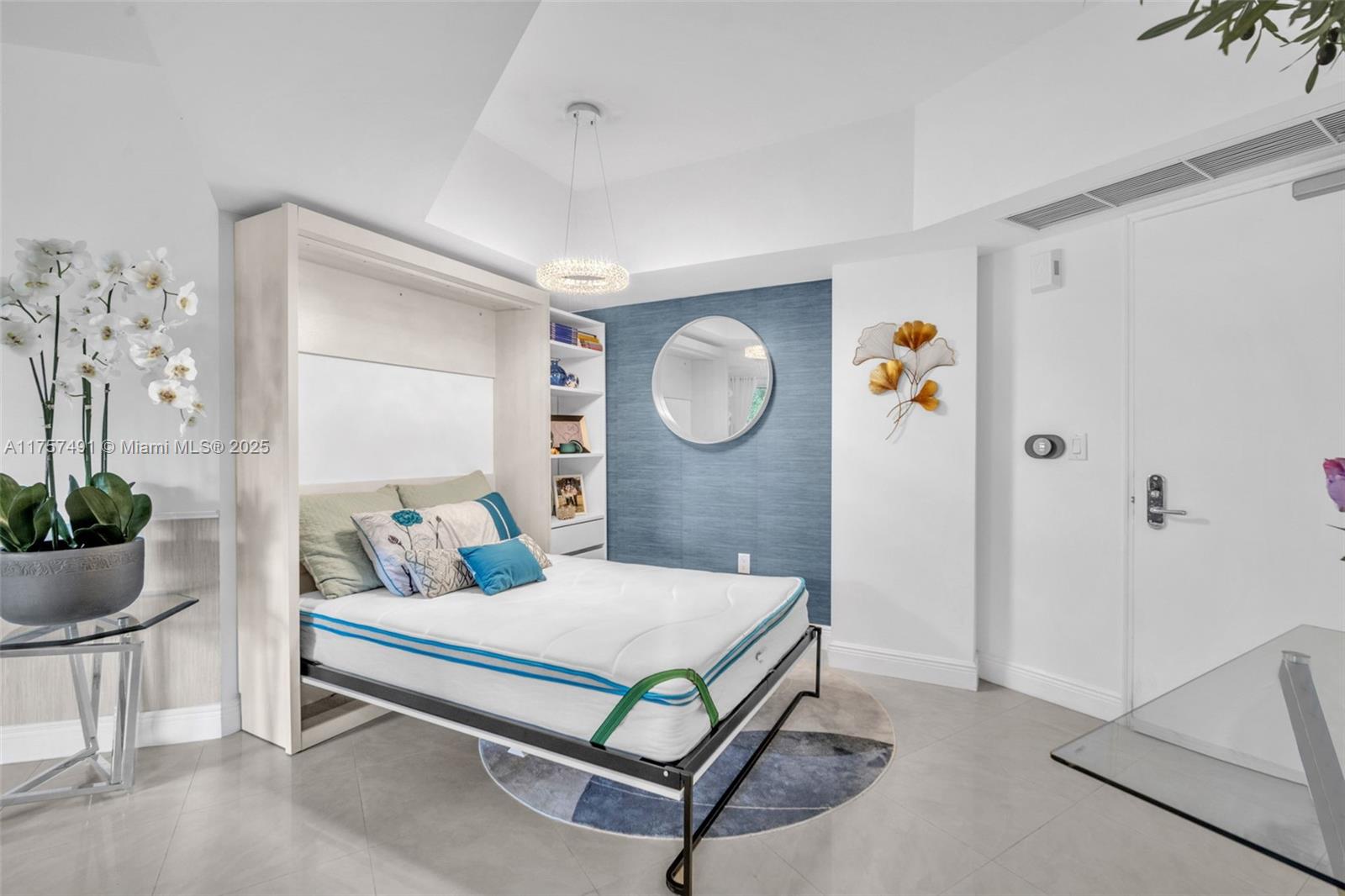 TURNBERRY VLG NO TOWER CO - Residential