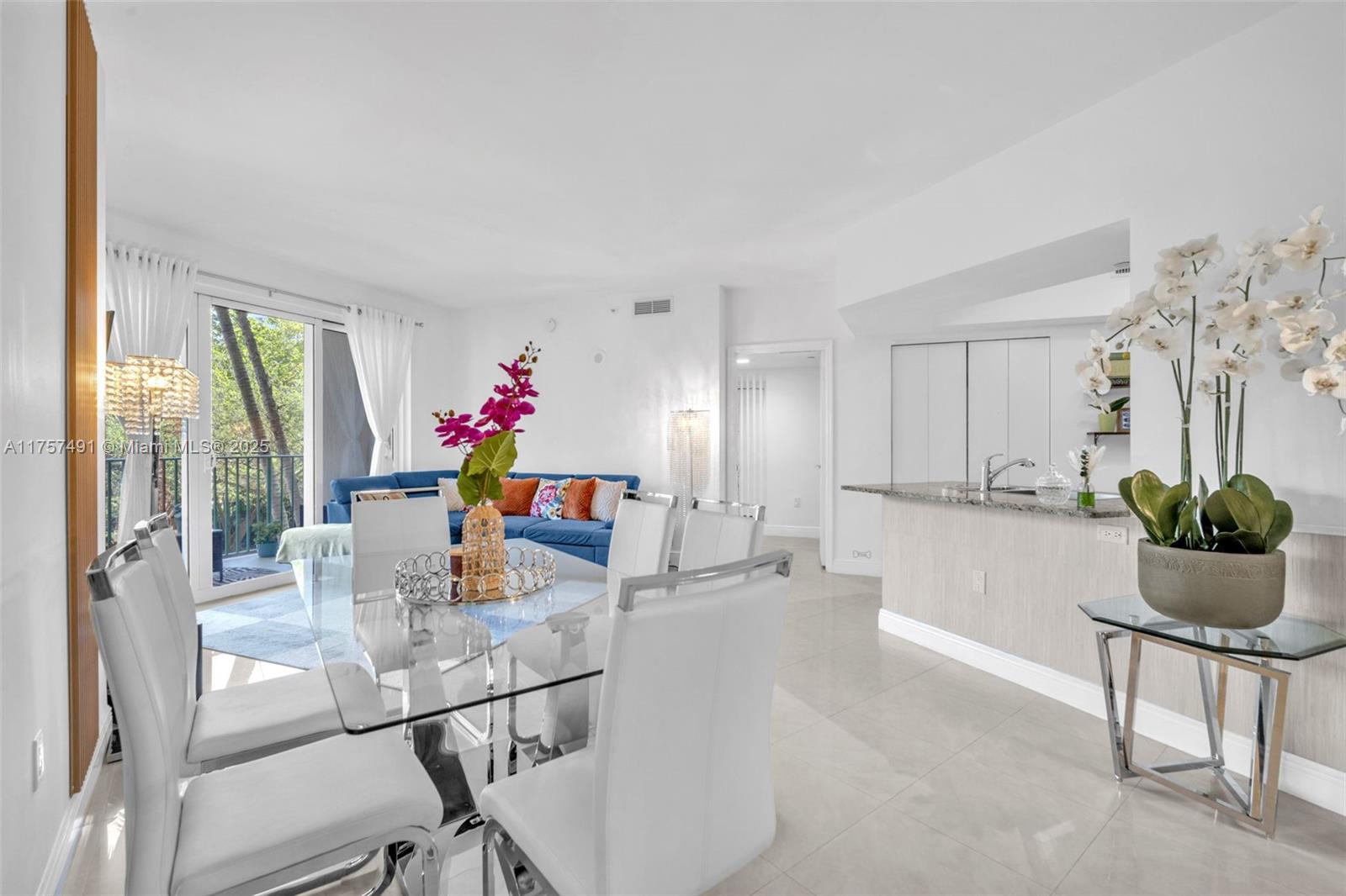 TURNBERRY VLG NO TOWER CO - Residential