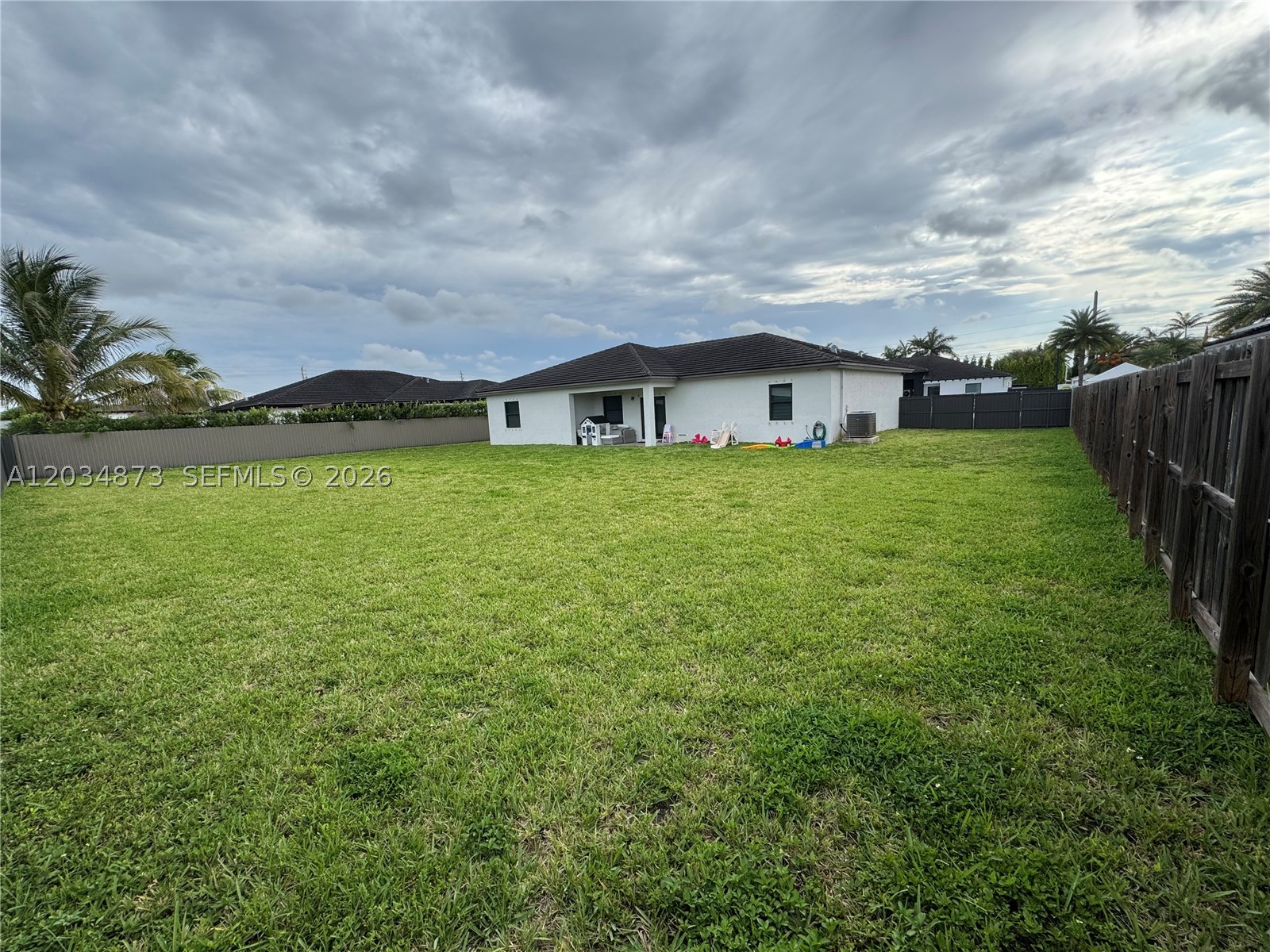 BONITA GRAND ESTATES SOUT - Residential