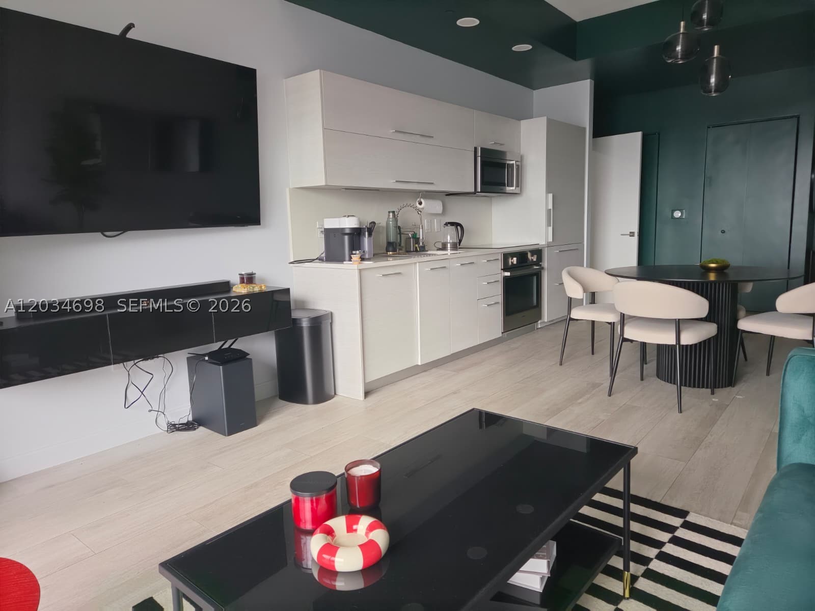 BRICKELL HEIGHTS EAST - Residential