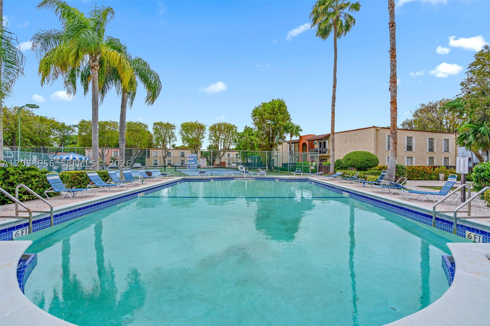 SPANISH TRACE CONDO - Residential