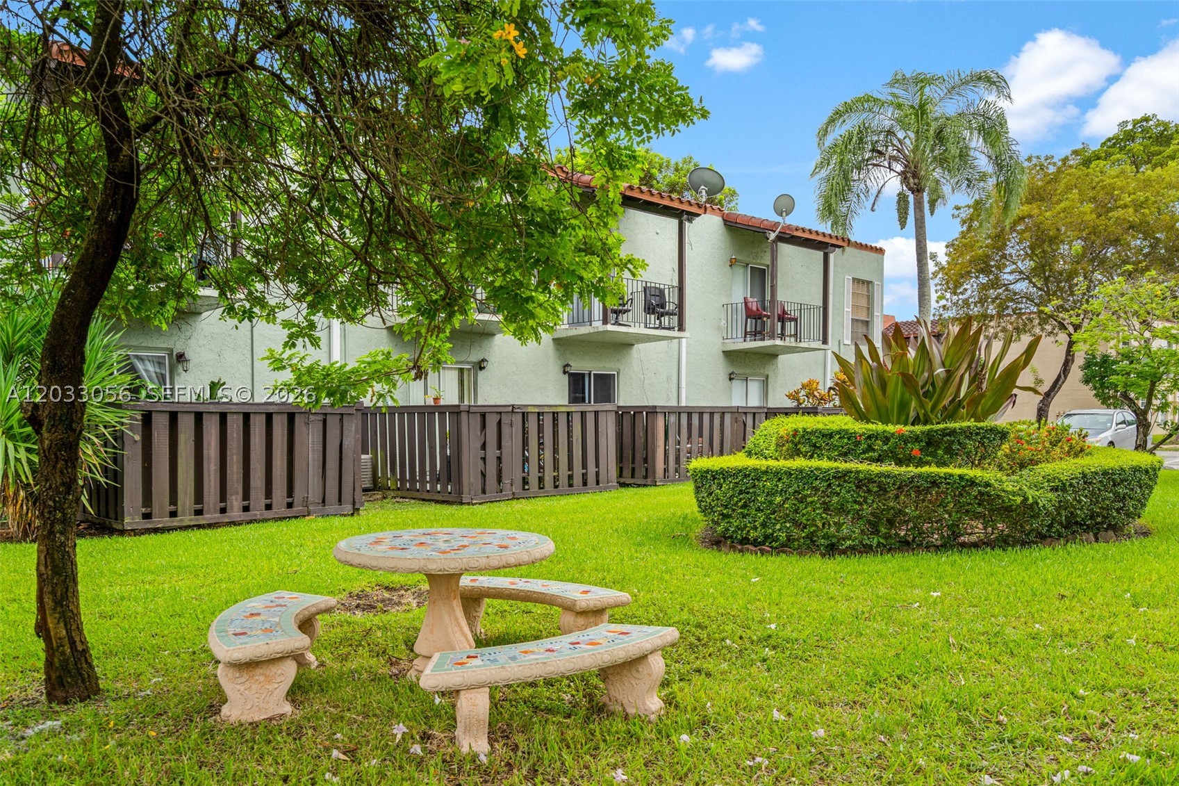 SPANISH TRACE CONDO - Residential