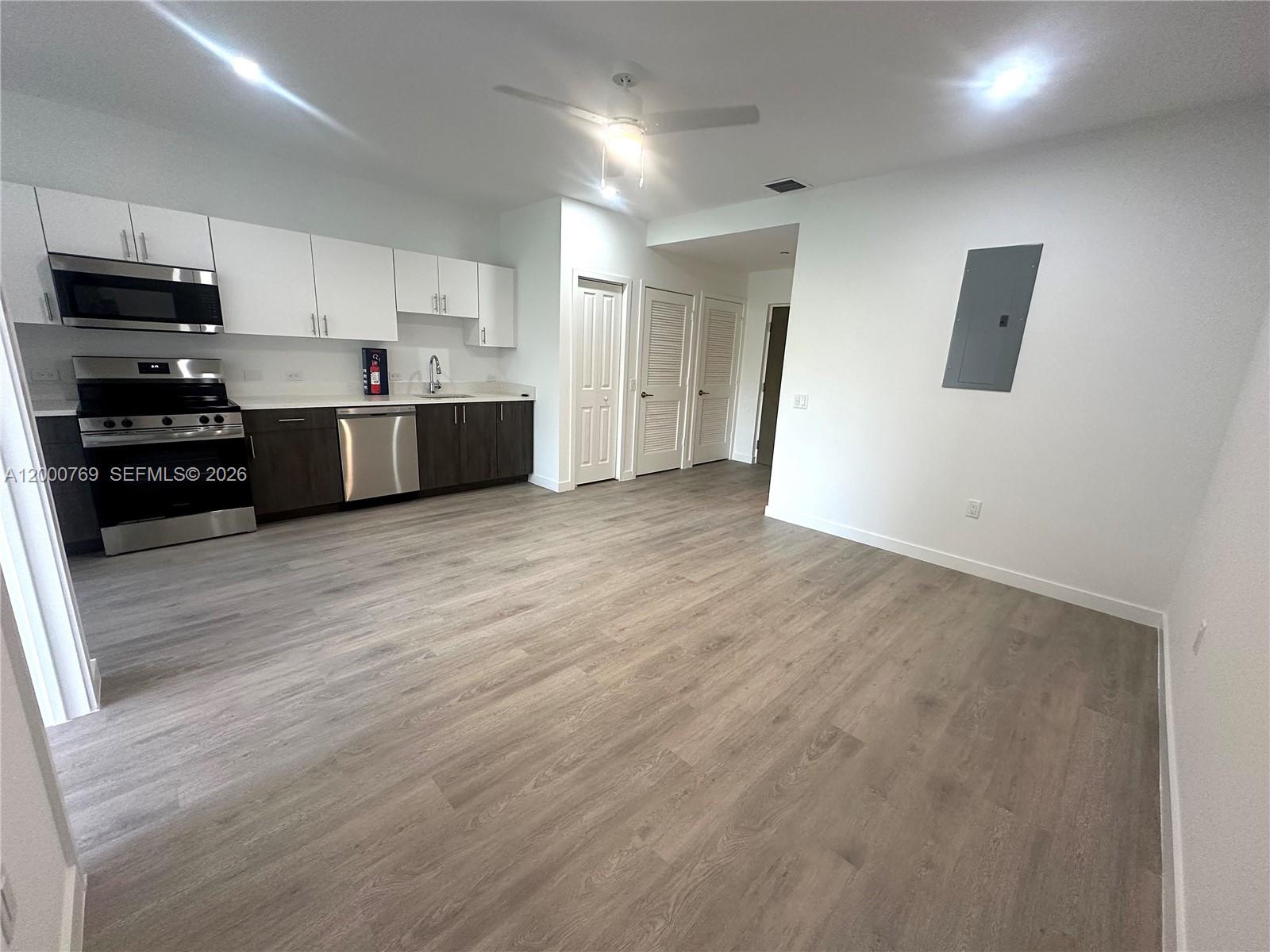 PINEHURST - Residential Lease