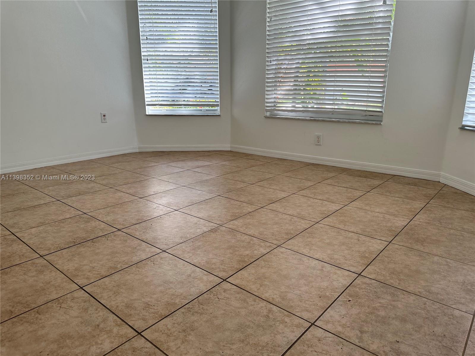 KEYS LANDING - Residential Lease
