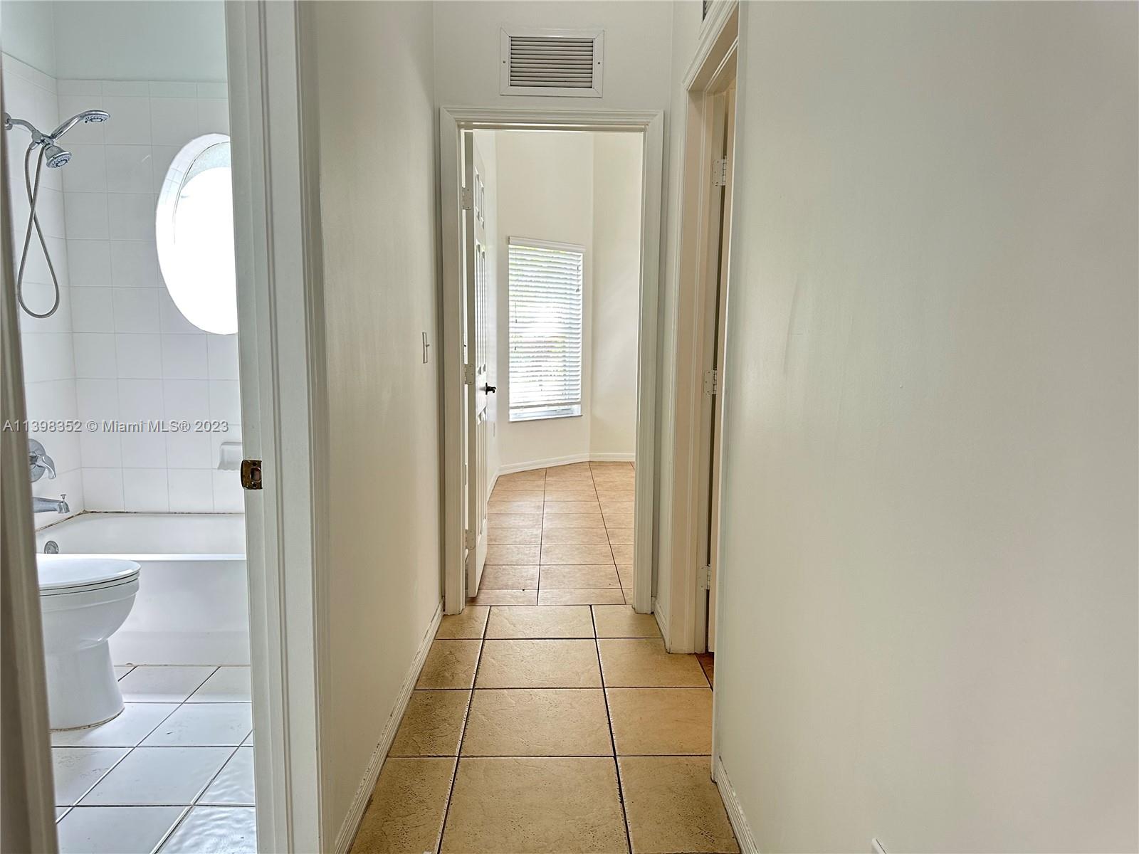 KEYS LANDING - Residential Lease