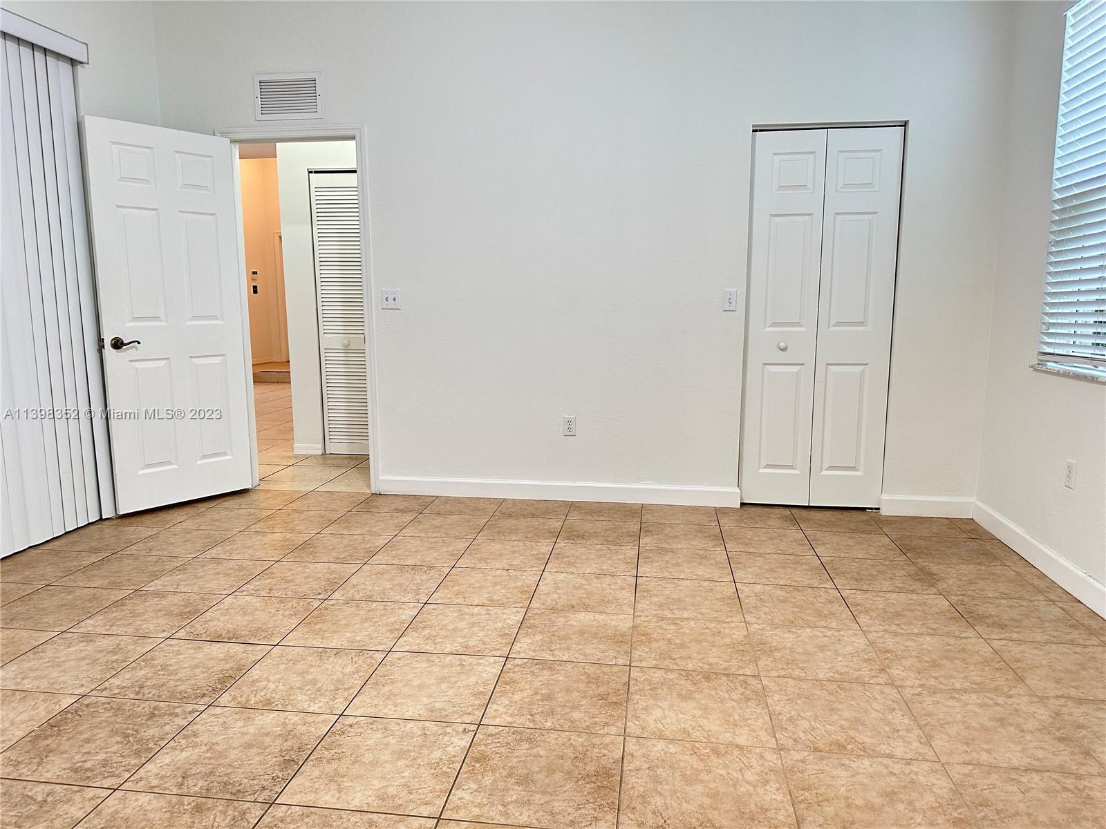 KEYS LANDING - Residential Lease