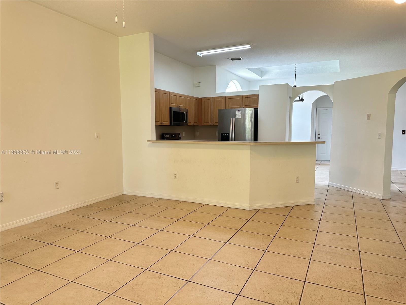 KEYS LANDING - Residential Lease