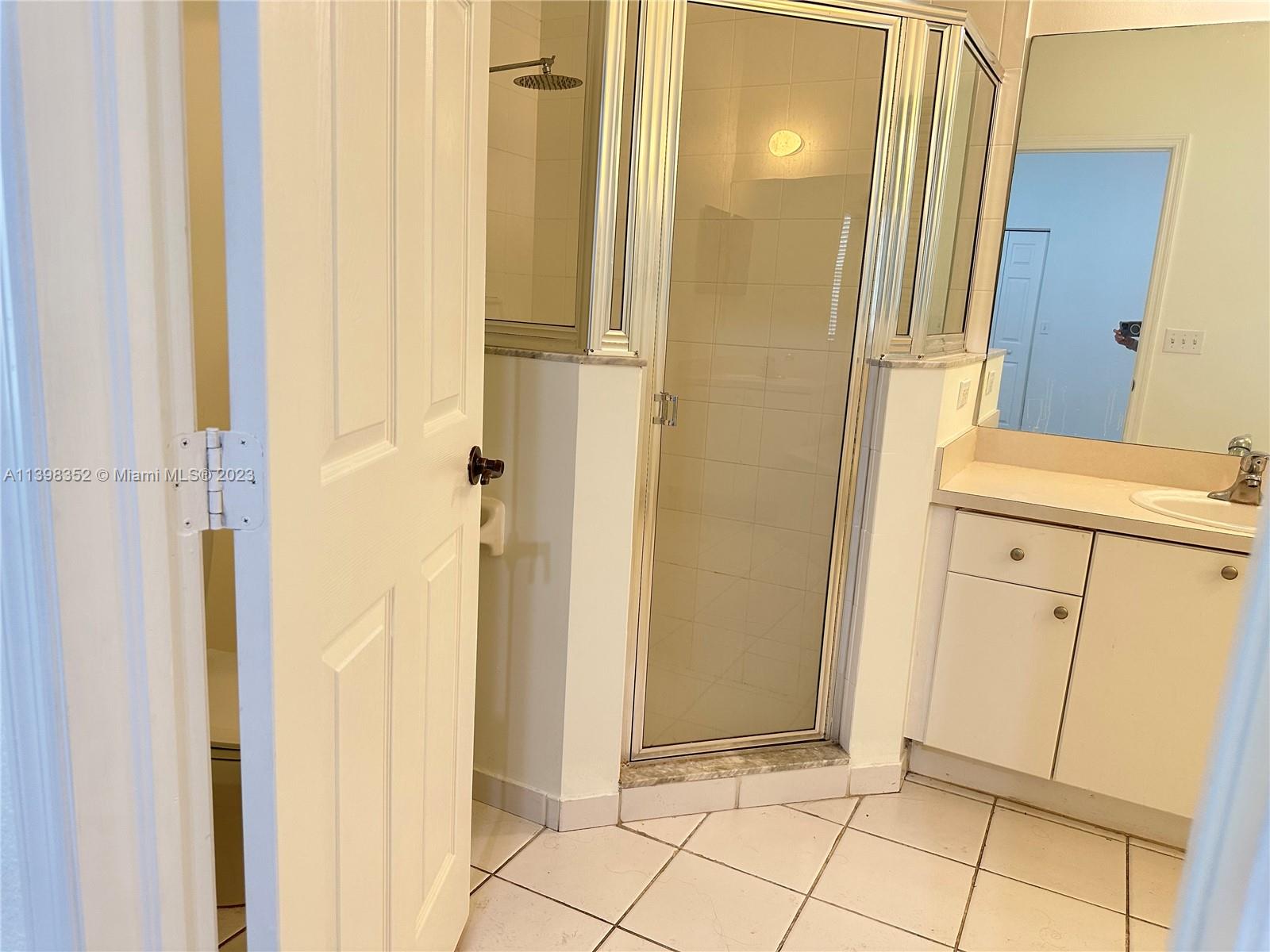 KEYS LANDING - Residential Lease