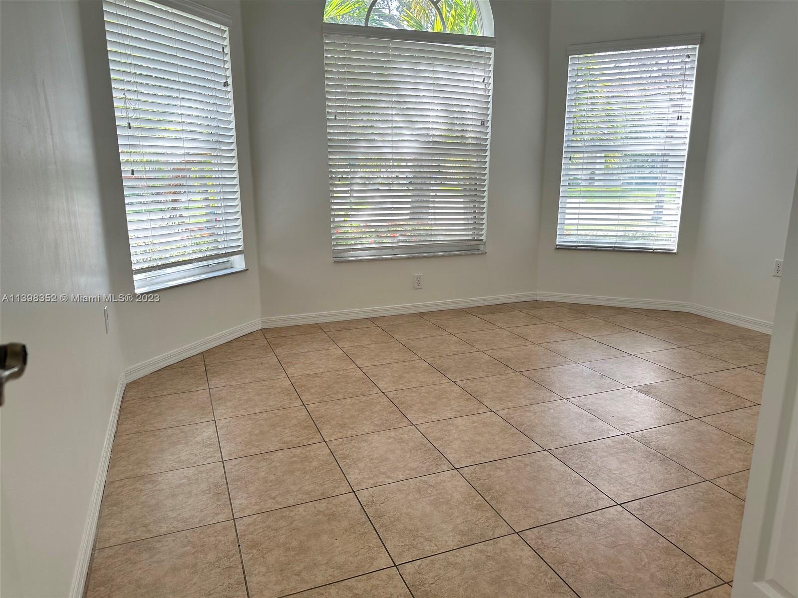 KEYS LANDING - Residential Lease