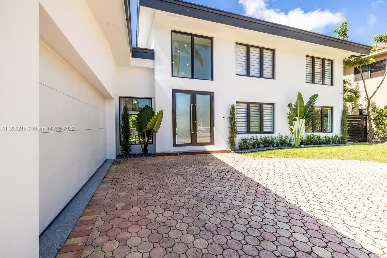 EASTERN SHORES 1ST ADDN - Residential