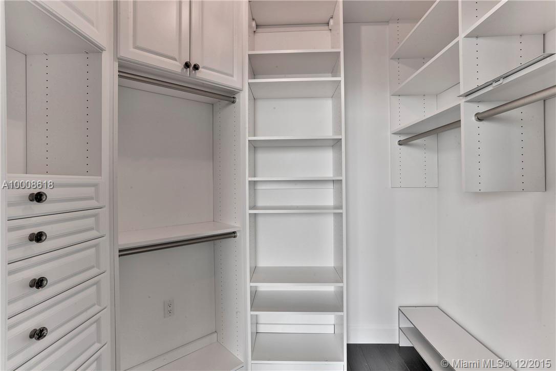 STAR LOFTS ON THE BAY - Residential Lease