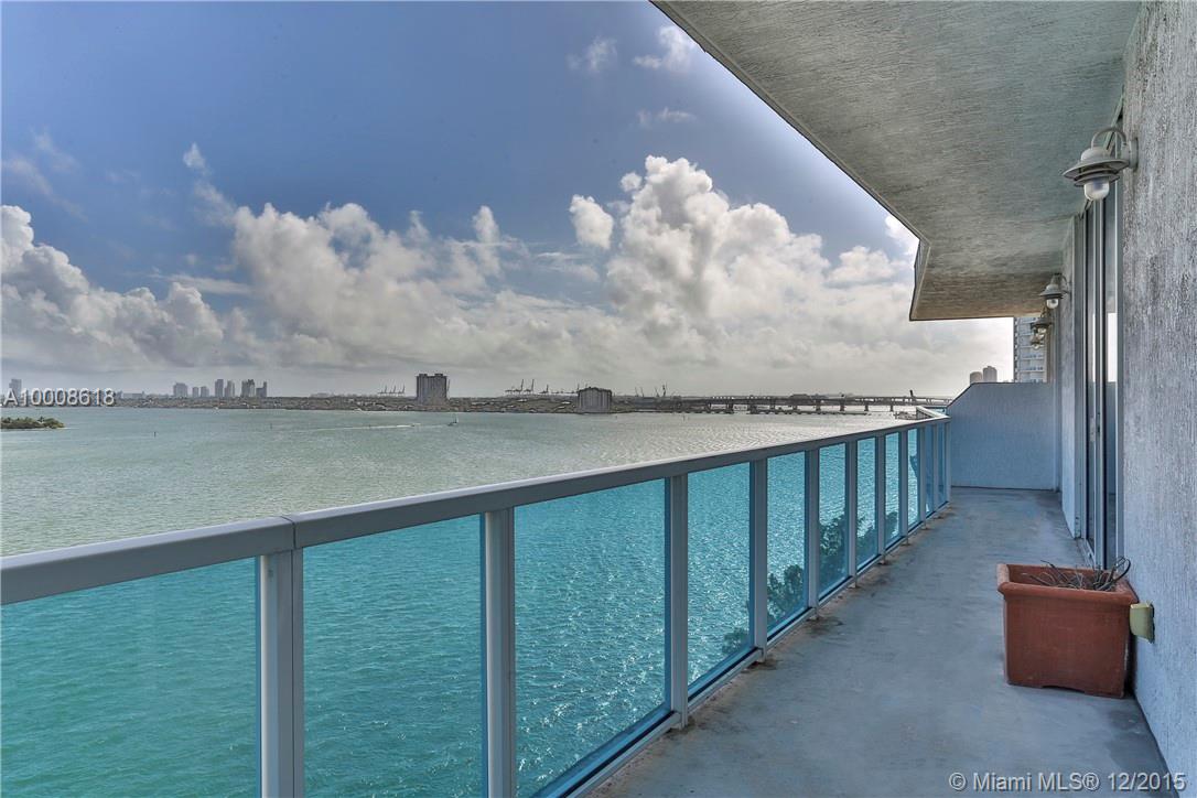 STAR LOFTS ON THE BAY - Residential Lease
