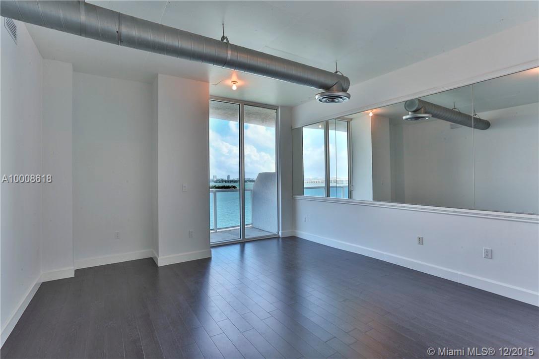 STAR LOFTS ON THE BAY - Residential Lease