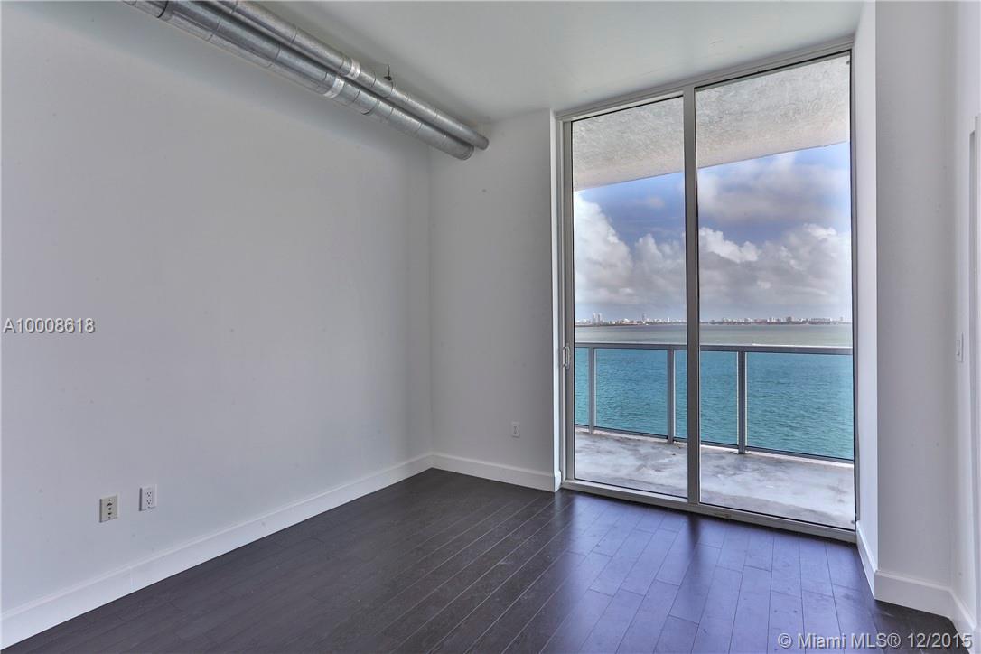 STAR LOFTS ON THE BAY - Residential Lease