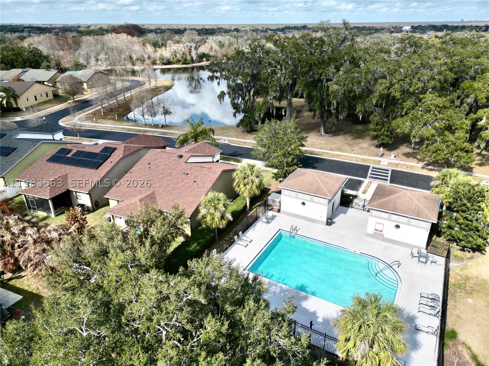 BELLAVISTA BUILDING GROUP - Residential