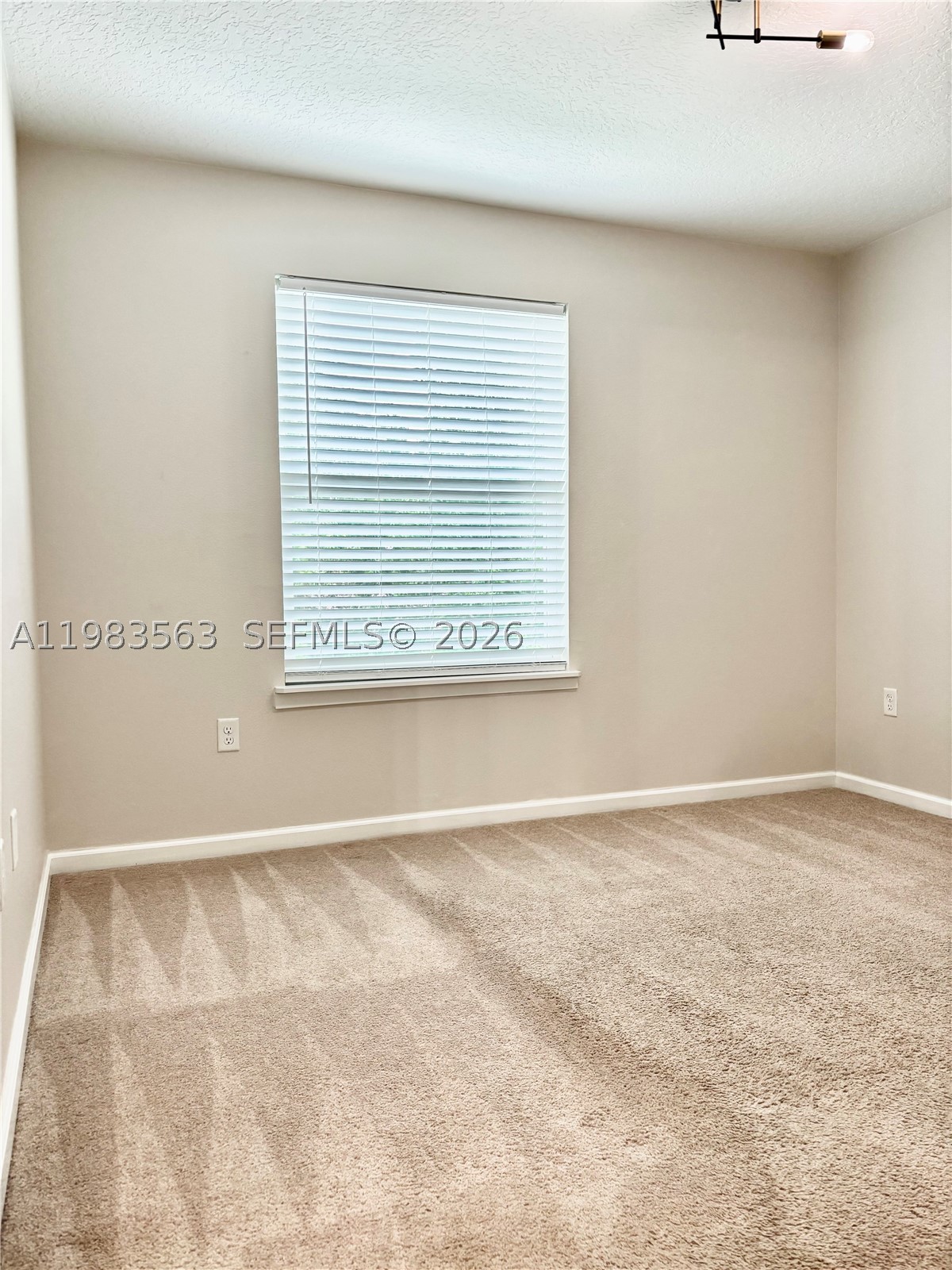 BELLAVISTA BUILDING GROUP - Residential