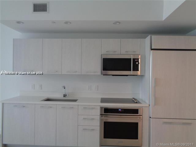 BRICKELL HEIGHTS EAST CON - Residential