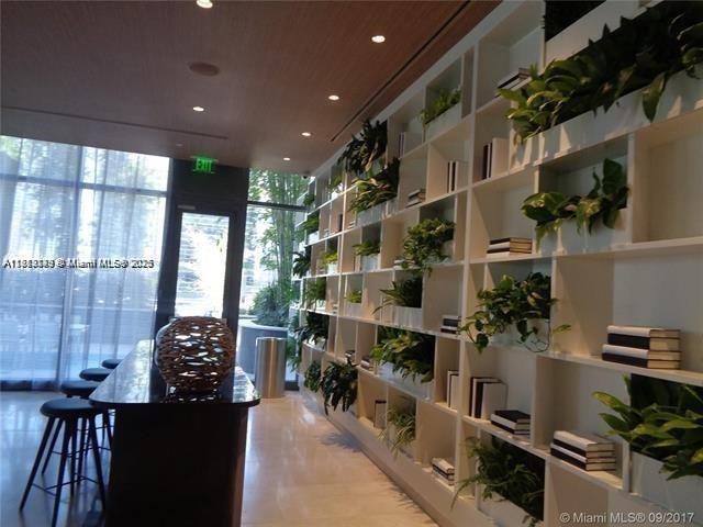 BRICKELL HEIGHTS EAST CON - Residential