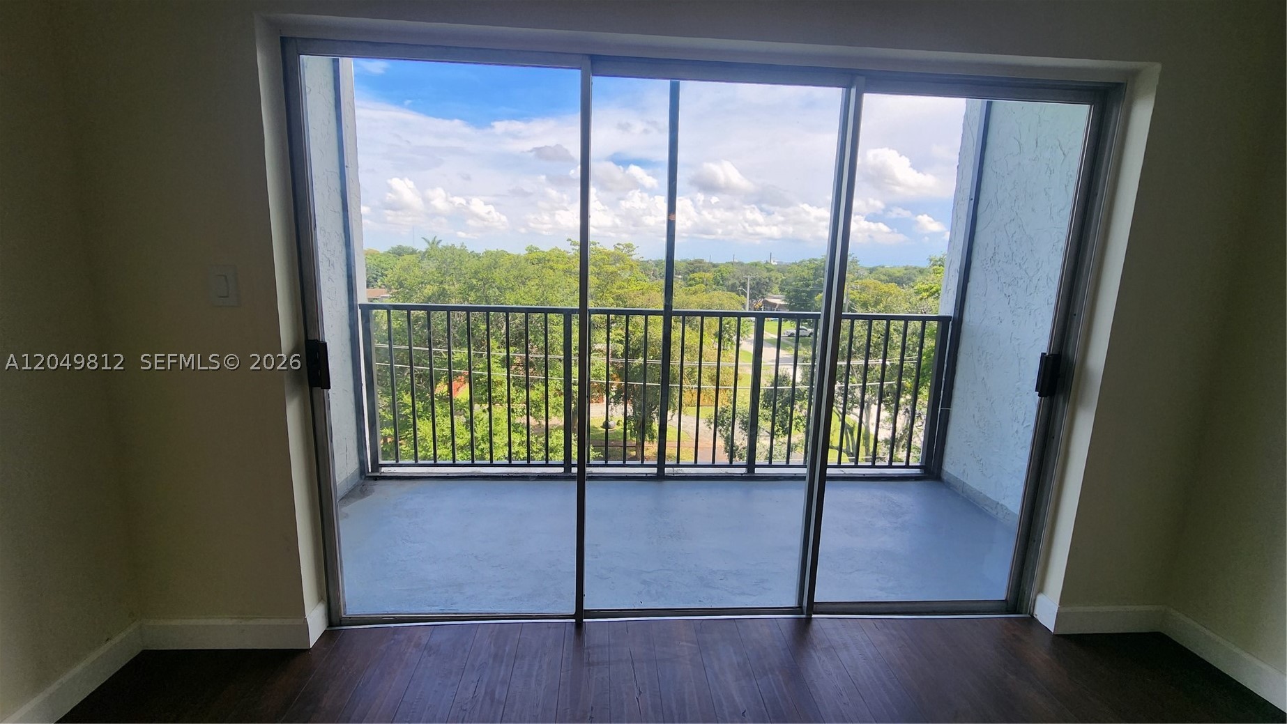 VILLAGE SQUARE CONDO - Residential