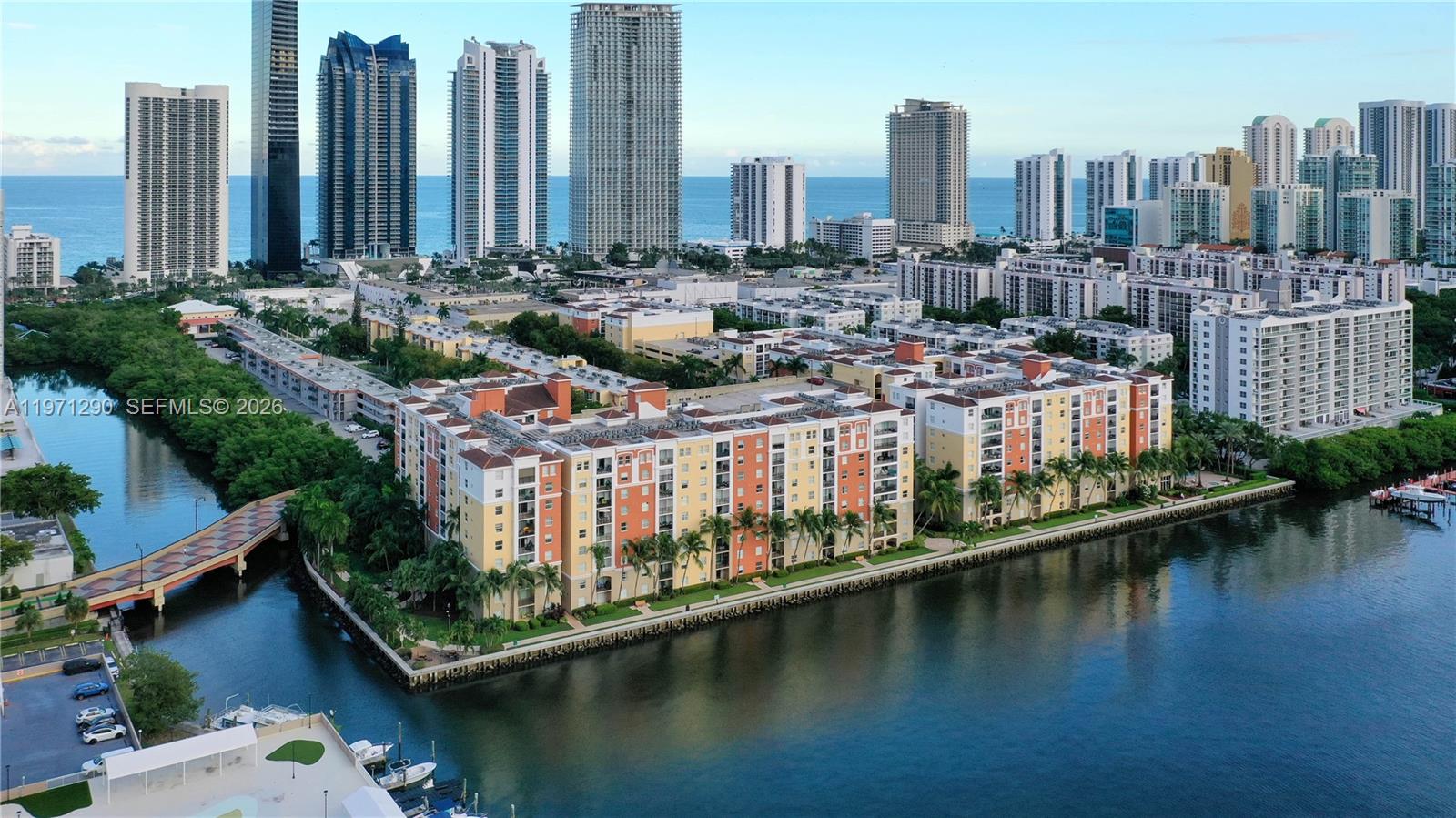 PORTO BELLAGIO CONDO - Residential