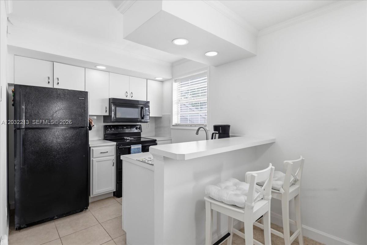 KEYS GATE CONDO NO SIX - Residential