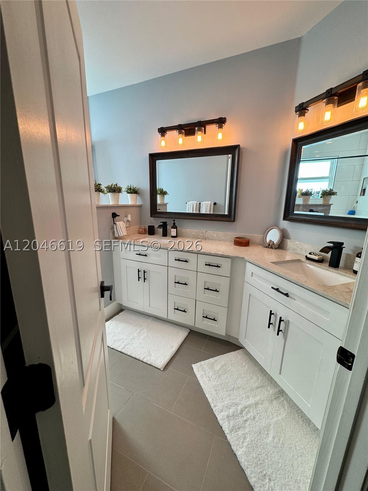 POD 2 AT MONARCH LAKES - Residential