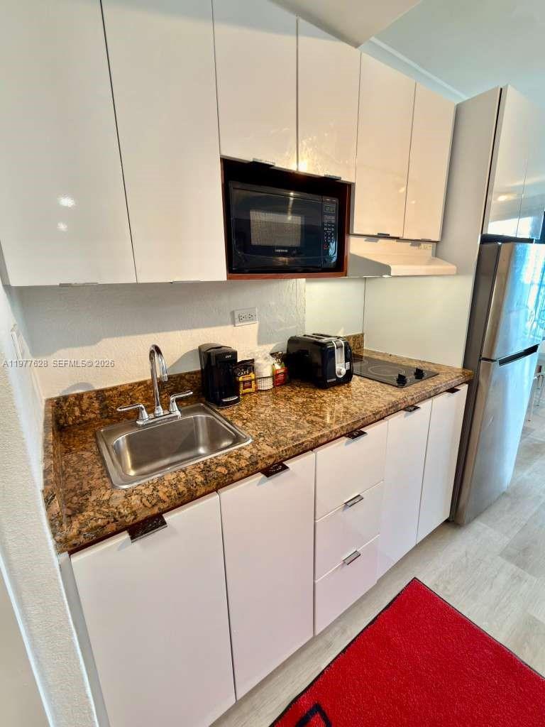 THE AVENTURA BEACH CLUB C - Residential