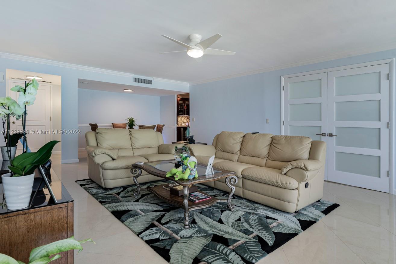 GALLEON CONDO - Residential