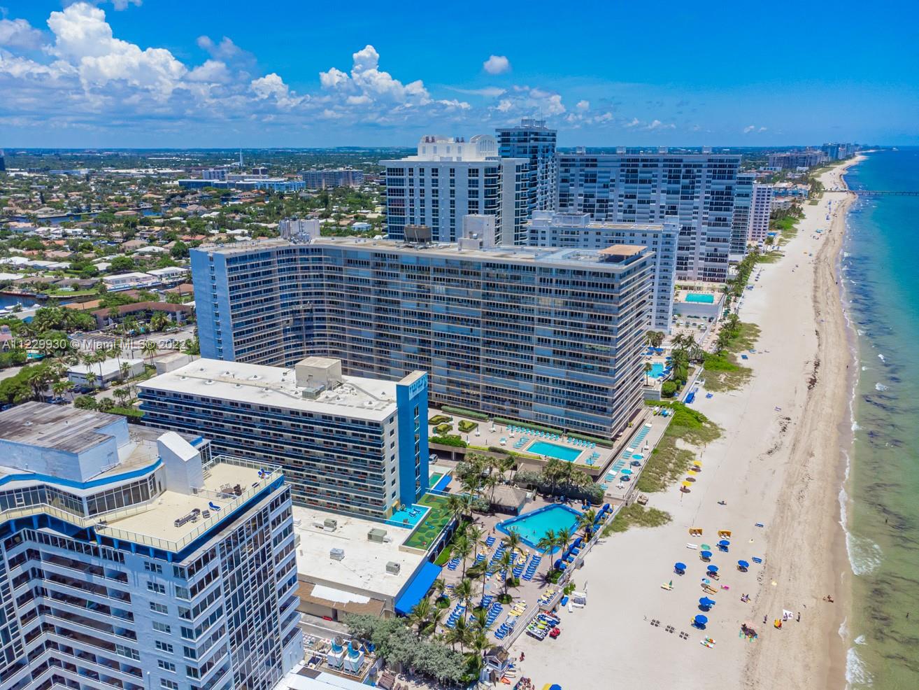 GALLEON CONDO - Residential