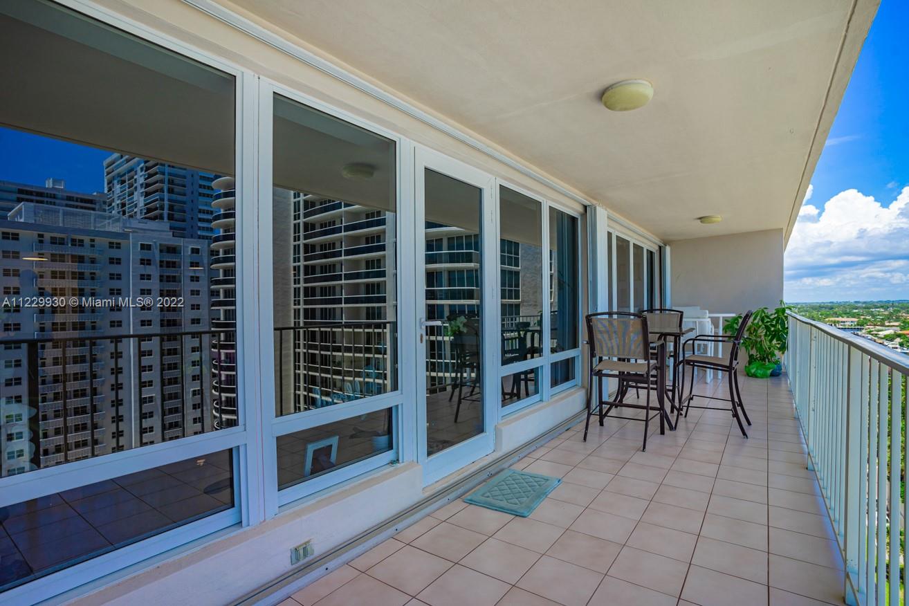 GALLEON CONDO - Residential